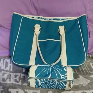 Large tote with mini cosmetic bag